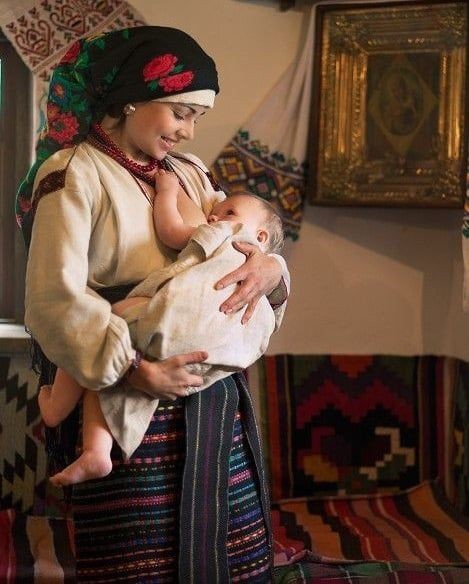 Bebek emziren anneler nelere dikkat etmeli?
