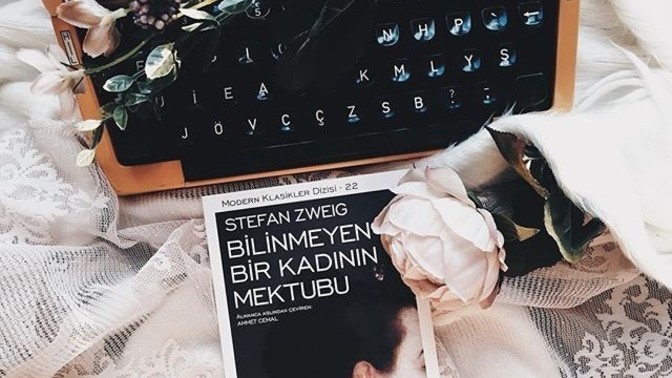 Bir mektup yazacak olsaydınız, kime yazardınız?