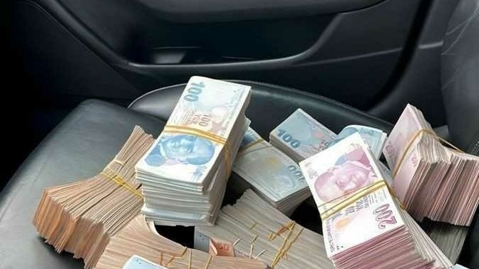 Bir günlüğüne para basma yetkisi sana verilseydi ne tür paralar basardın?