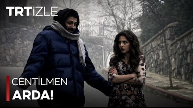Üşüdüğünde Erkeğin Ceketini Veya Montunu Size Vermesi Hoşuna Gider Mi?