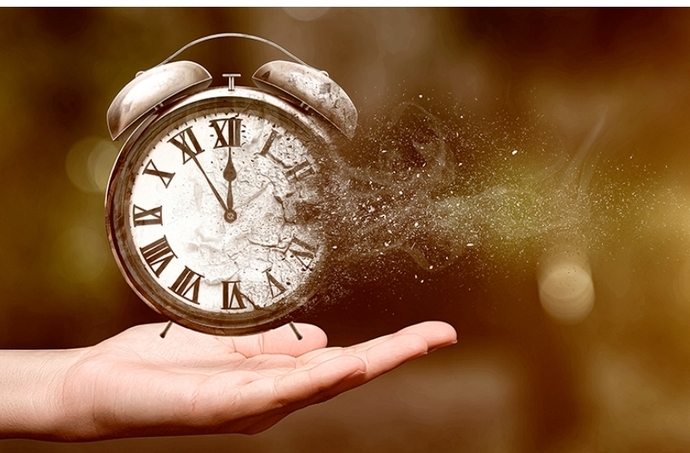 Zaman sadece mutlu olduğumuzda mı hızla geçer⌛?