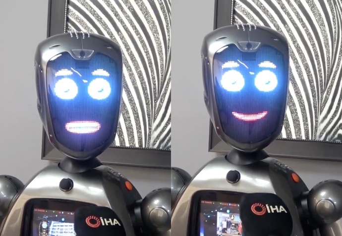 Türkiyenin ilk insansı yapay zekalı öğretmen robotu Ada, yapay zekalı bir öğretmen olduğu için maaş almadığını söyledi. Eğitimde artık robotların devri mi?