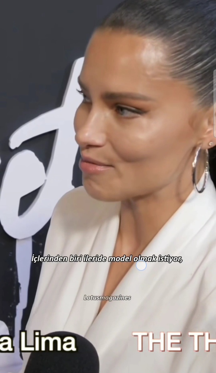 Koskoca Adriana Lima botoks yapmış, yaşlanınca hepimizin kaderi botoks mu?