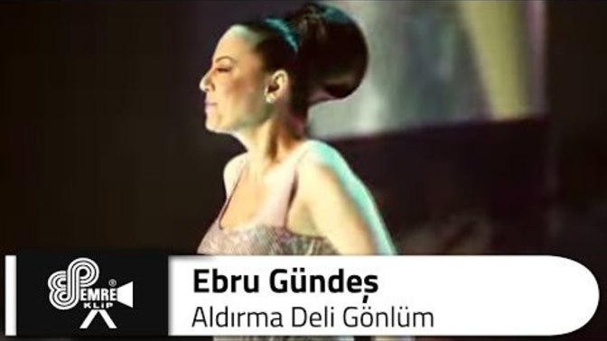 Geceye şarkı bırakalım mı?