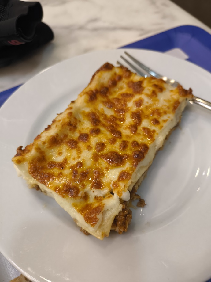 Aranızda lazanya yiyen var mı?