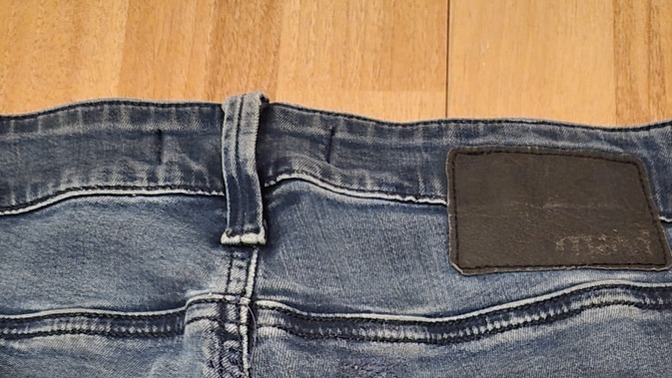 Kullanip memnun kaldiginiz jeans kot ve gomlek marka model onerirlere acigim?