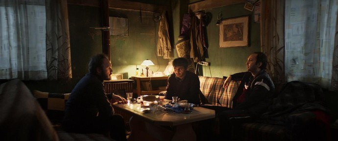 Kuru Otlar Üstüne filmi hakkında yorumlarınız neler?