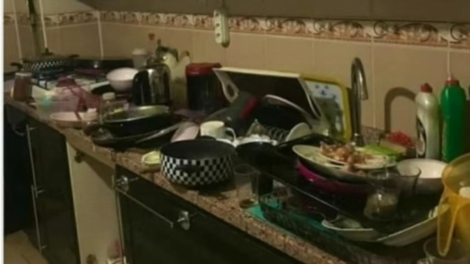 Akşam için mercimek çorbası tamamdır 🤭 yanına pilavlı tavukta yapmayı düşünüyorum ne diyorsunuz?🤭🤭?
