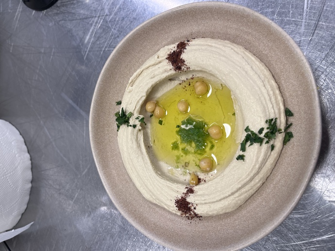 Hummus dediğin nasıl olmalı KS üyeleri?