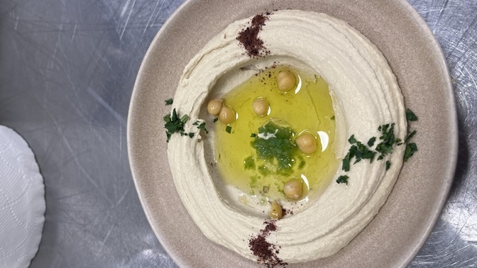 Hummus dediğin nasıl olmalı KS üyeleri?