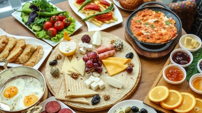 Sizce, günün en önemli öğünü hangisi?