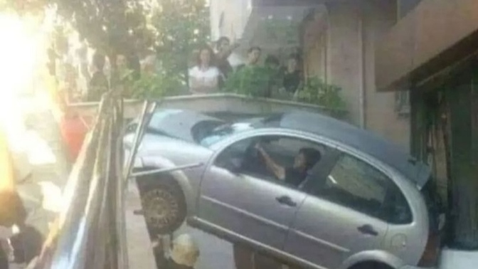 Araba park etme konusunda erkek şoförler mi yoksa kadın şoförler mi daha başarılıdır?