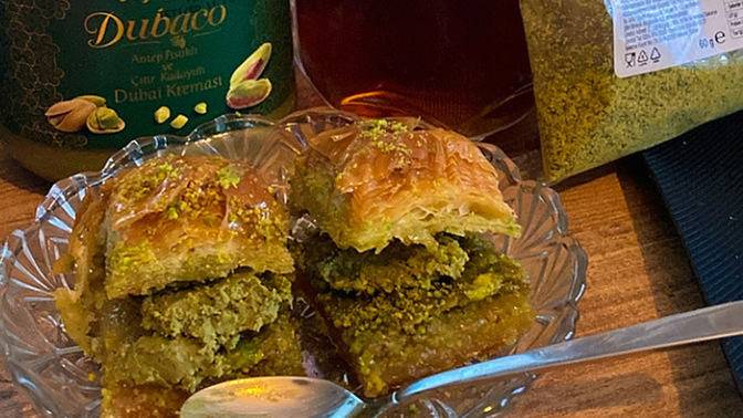 Dubaili fıstıklı baklava yaptım nasıl görünüyor 🤔?
