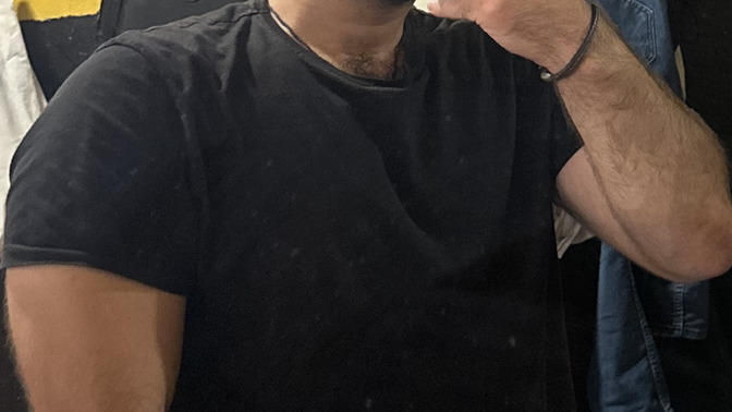 Yüzüm bu şekilde çok mu itici?