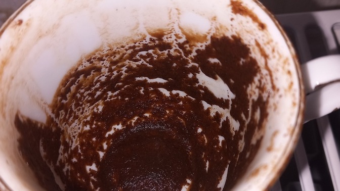 Ağliyorum kafam dagilsa biri falima bakar mi?