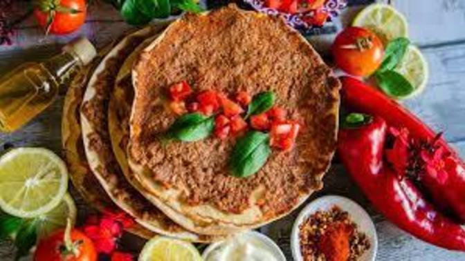 Ömür boyu sadece bir yemeği yemek zorunda kalsaydınız hangisini olurdu?