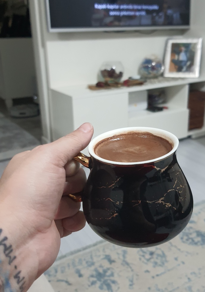 Telefonuna en son kaydettiğin fotoğrafı paylaşır mısın?