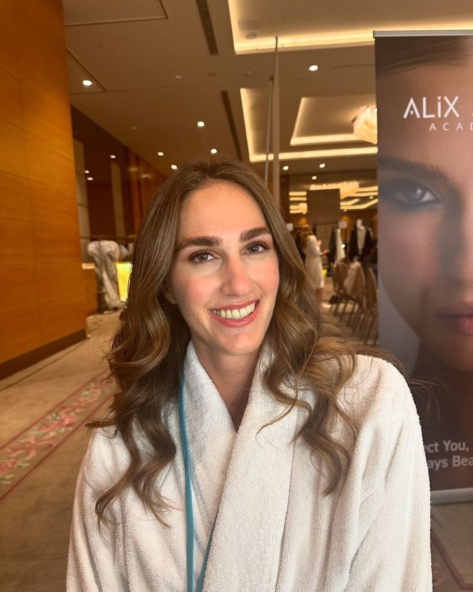 Miss World Ayliz duman mı daha güzel Miss Turkey İdil bilgen mi?