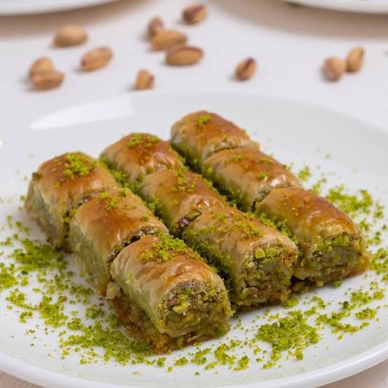 Sütlü tatlılar mı şerbetli tatlılar mı?