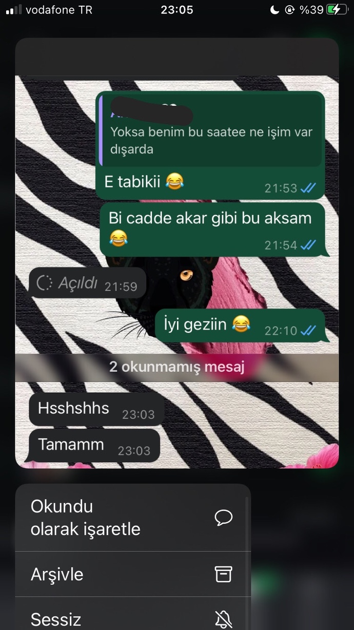 Kiskandigimi belli etmeden umursamaz ne yazabilirim?
