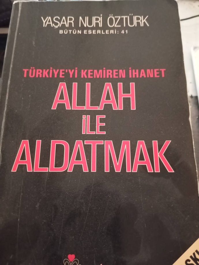 Bugünlerde hangi kitabı okuyorsunuz?
