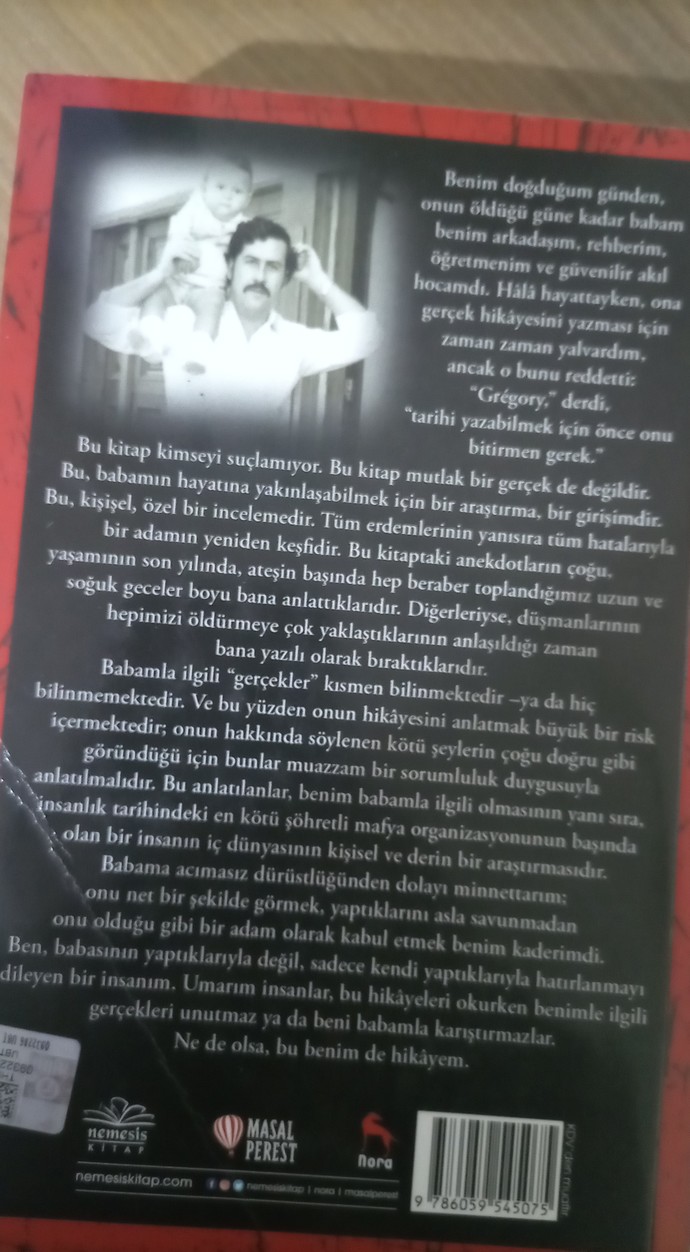 Okuduğun kitaptan bir sayfa paylaşır mısın?