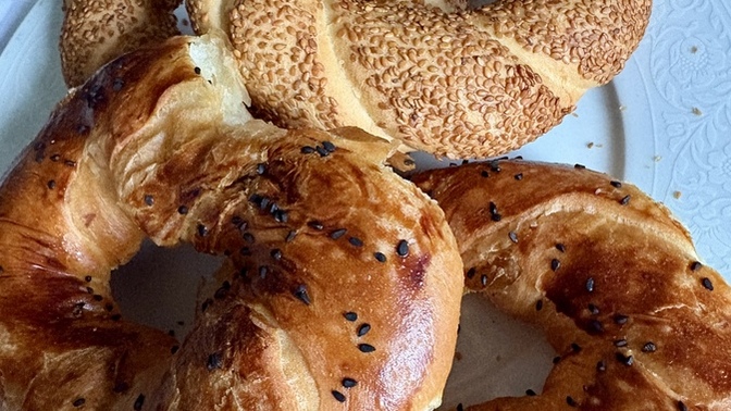 Simit mi? Açma mı? Sana hangisi daha lezzetli geliyor?