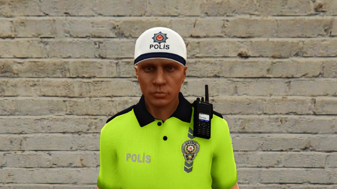 Trafik polisleri çok iyi değiller mi kızlaaarr?