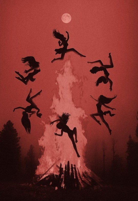 Bana sadece yalnızken izlediğiniz bir film önerir misiniz?