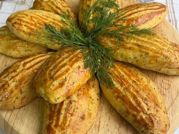 Mayalı puf puf poğaça mı yoksa kıyır kıyır kıtır kıtır poğaça mı seversiniz?