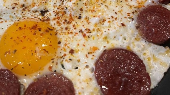 Yumurtayı kırdıktan sonra yumurtanın dölünü ayırıyor musunuz?