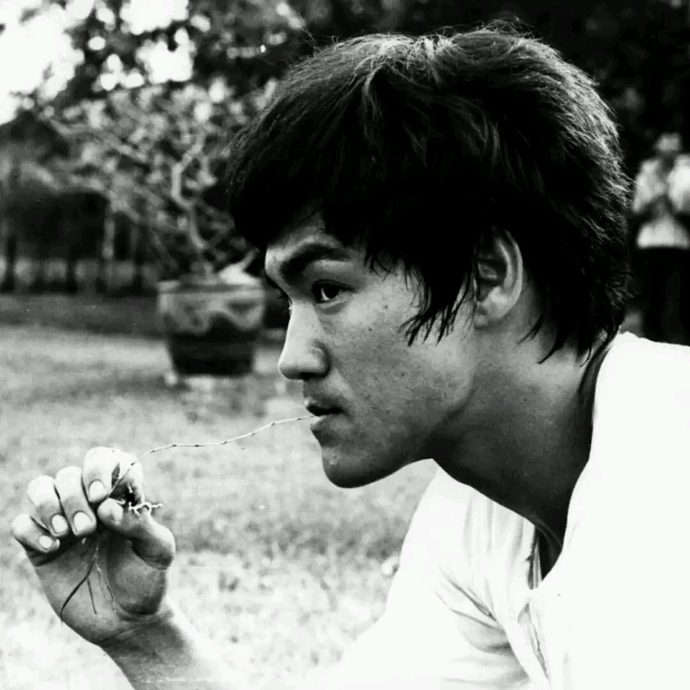Bruce Lee öldürüldü mü?