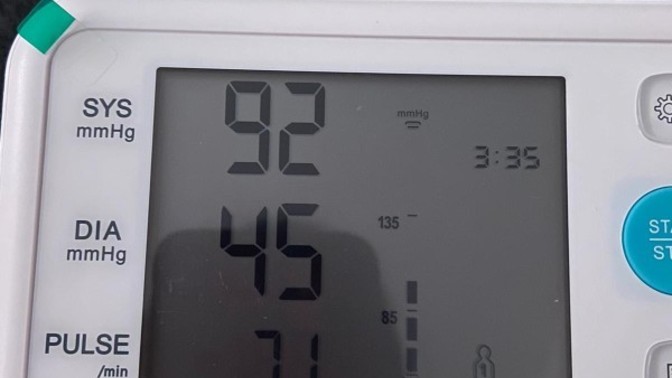 Kocamın tansiyon değeri bu şekilde çıktı normal mi?