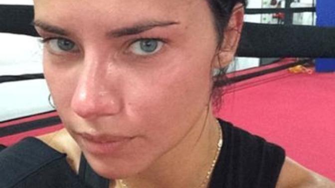 Victoria secret melekleri makyajsız çok çirkin değiller mi?