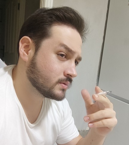 Siz de arada boyle cigara içip uzaklara bakıp kendi kendine dertlenenlerden misiniz 😃?
