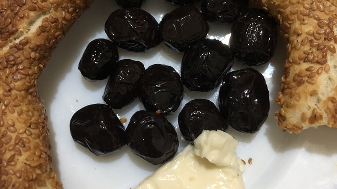 Herkese günaydın sabah sabah simit severler burdamı?