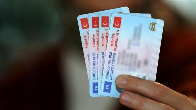 Ehliyet için alınan rapor ücretli olacak! Ehliyetini yeniledin mi?