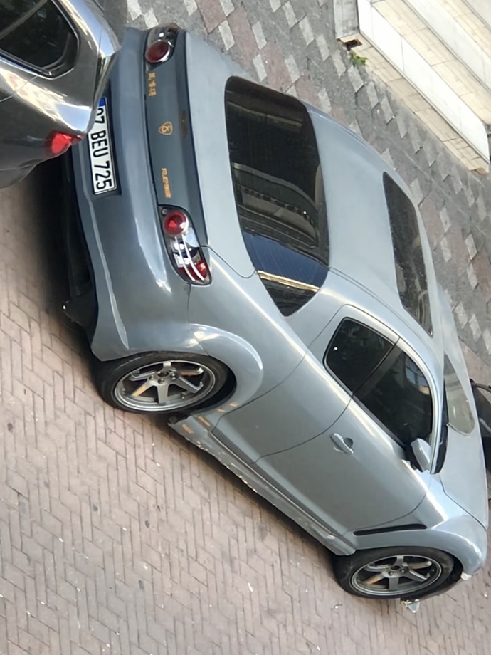 Bu RX-8 ile karşılaşan var mı hiç?