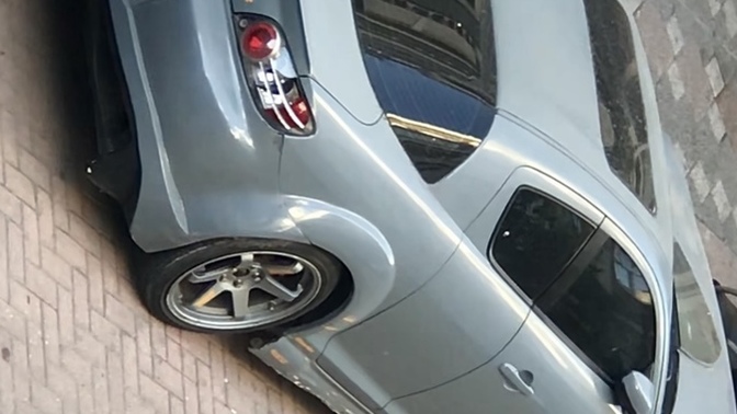 Bu RX-8 ile karşılaşan var mı hiç?