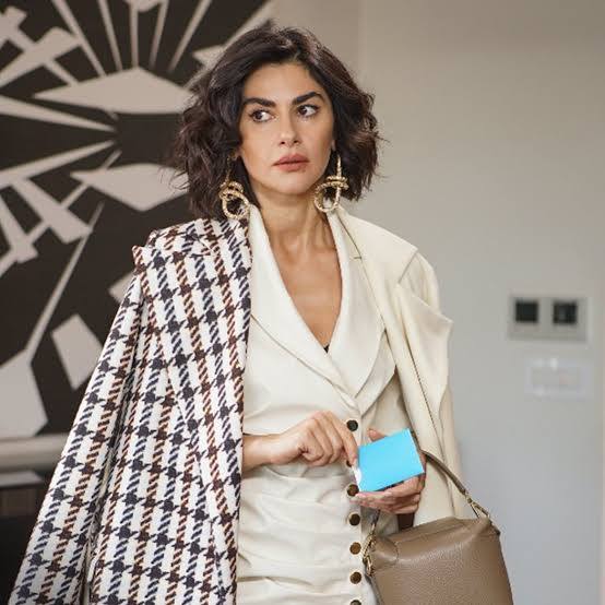 Türk dizi tarihinin entrika kraliçesi hangisi 💅?