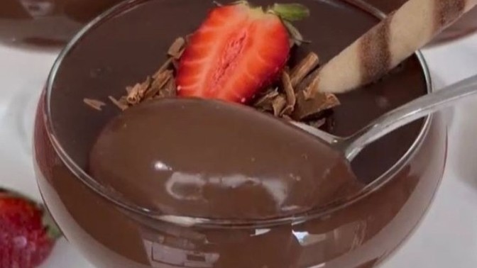 Puding yaparken süt mü , su mu kullanıyorsunuz?