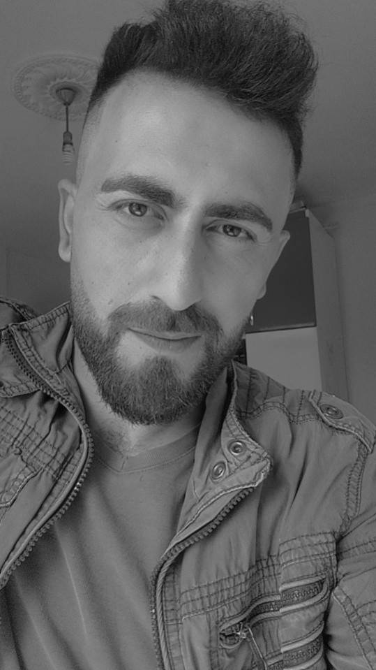Sakalsız mi sakallı mi olsun erkekler?