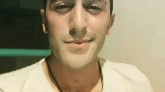 Sakalsız mi sakallı mi olsun erkekler?