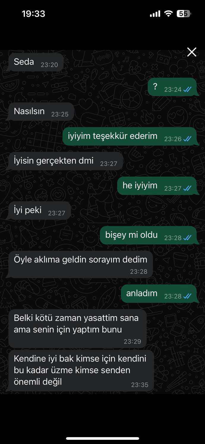 Eski sevgilim terk ettikten 1 ay sonra engelimi kaldırıp nasıl olduğumu sordu ve whatsaptan engelledi, instadan kaldırdı sebep?