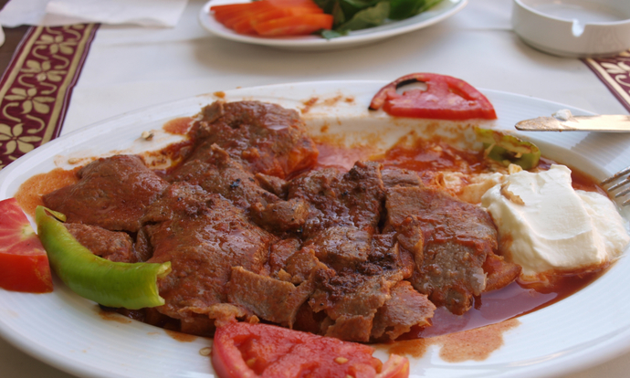 İskender kebap mı, döner mi?