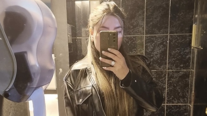 Gece kulüplerine eğlenmek için mi gidilir?