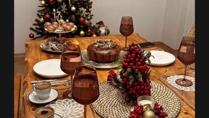 Sizce yılbaşı sofraları mı daha göz alıcı yoksa bayram sofraları mı?