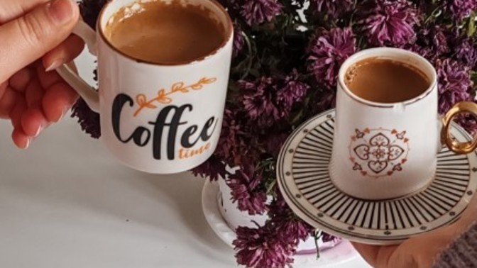 Bugün 5 Aralık Türk Kahvesi Günü! Bugünü kiminle kahve içerek kutlamak isterdiniz?