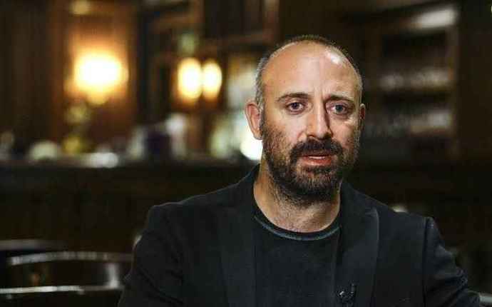Kel kime denir resimdeki erkek sizce kel mi?