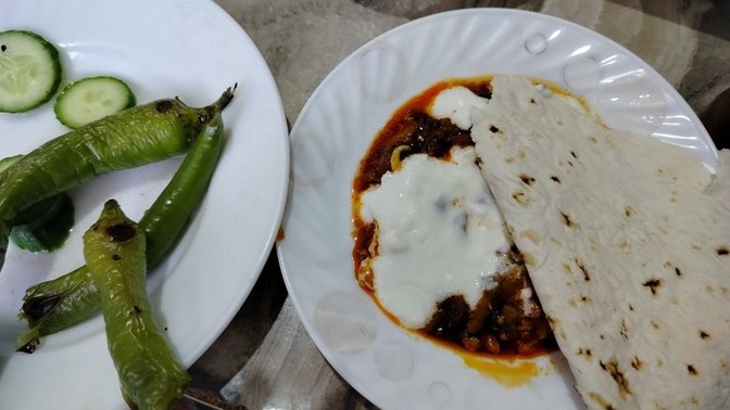 Bağımlılık yaptı, tadı acı olsada yinede yerim dediğiniz şeyler var mı?